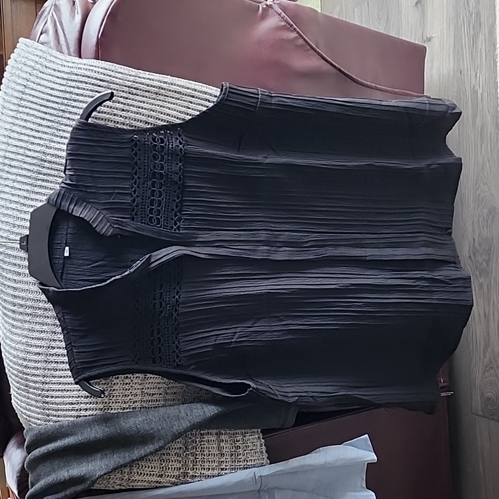 Women's, Black V-Neck, Blouse, Size XL NWT's